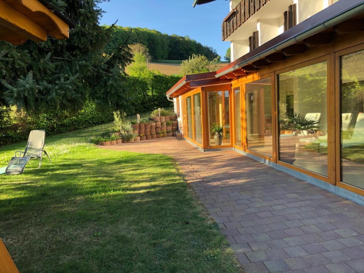 Landhotel Lortz Reichelsheim Eksteriør billede